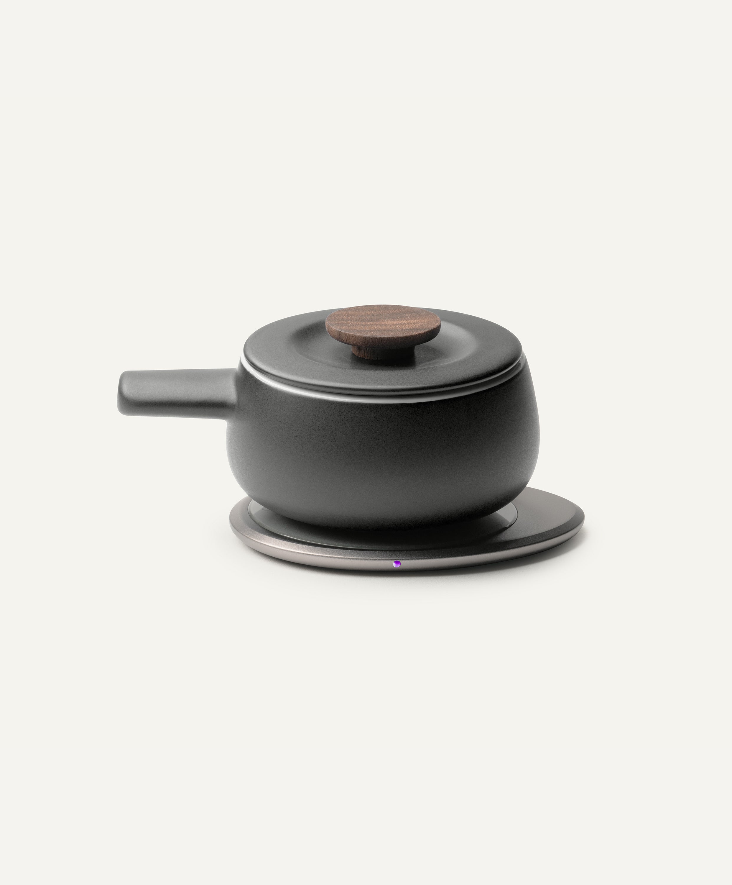 Fondi Self-Heating Ceramic Fondue 7.6 fl oz / 225 mL in Inkstone Black on Ohom Charging Pad 3