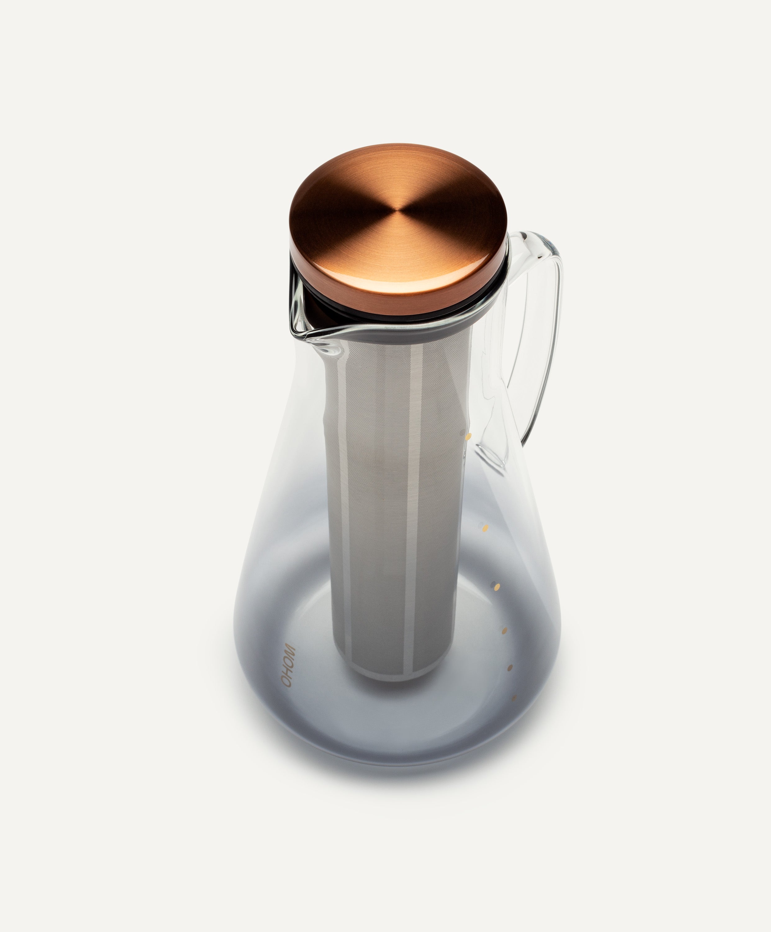Top view of Sio Cold-Infusion Pitcher with copper-plated lid and stainless steel strainer