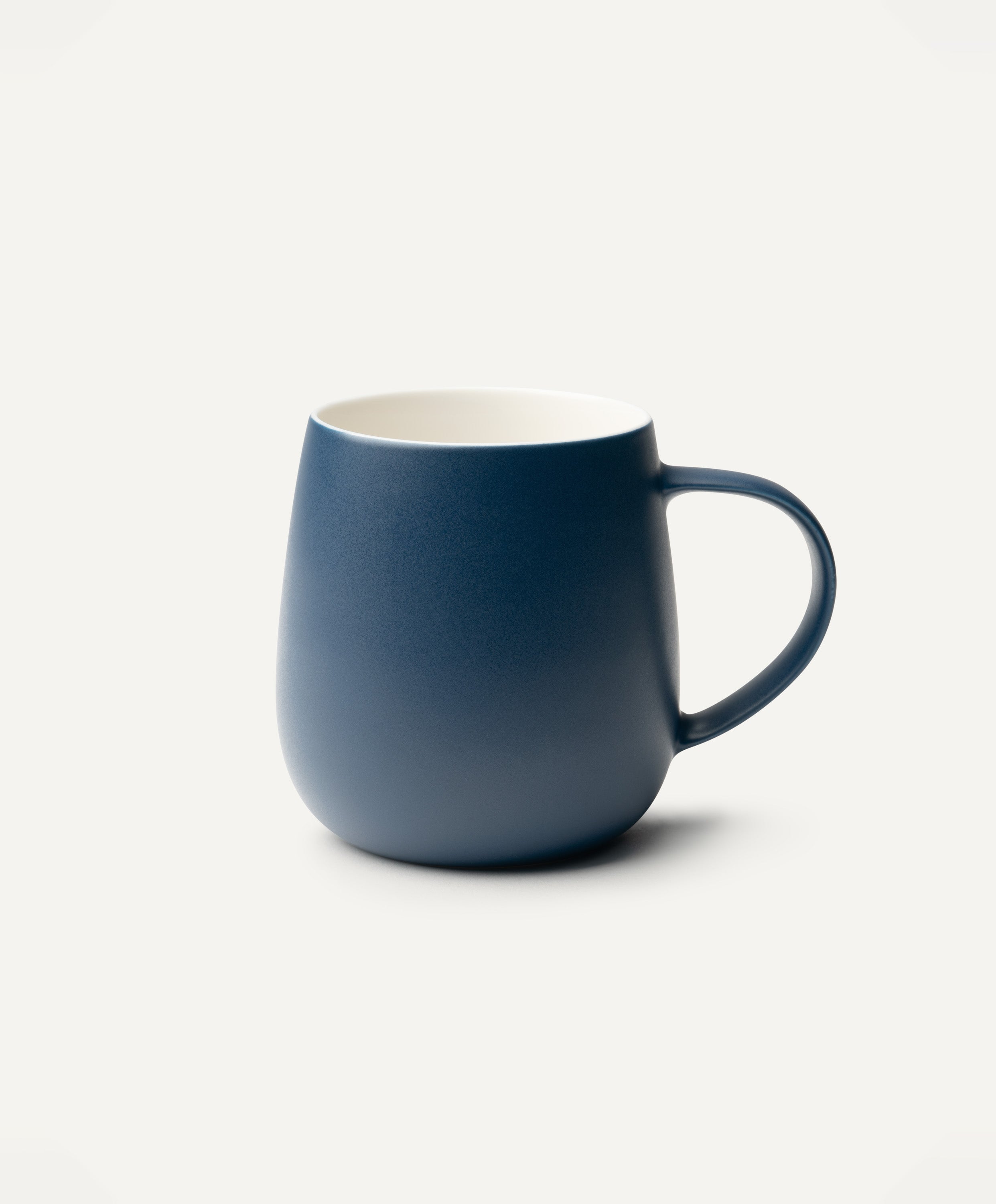 Ui 3 Self-Heating Ceramic Mug 12 fl oz / 355 mL in Deep Navy