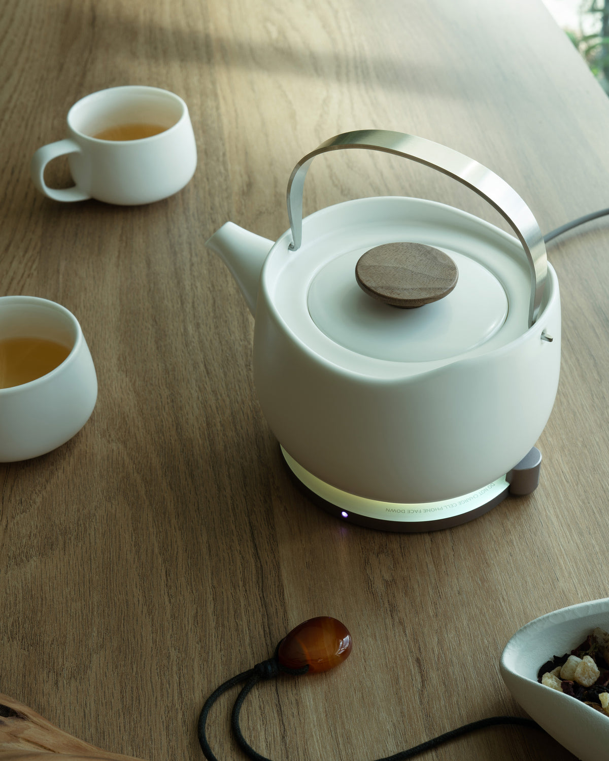 Leiph Self-heating Teapot Set - Jasmine White