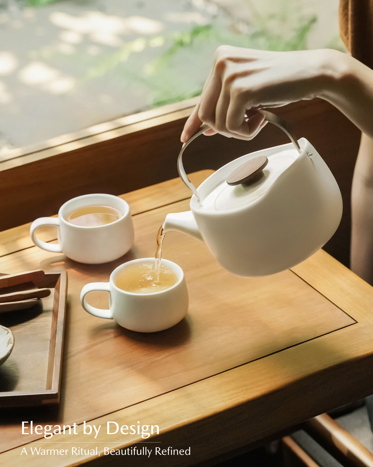 Leiph Self-heating Teapot Set - Jasmine White