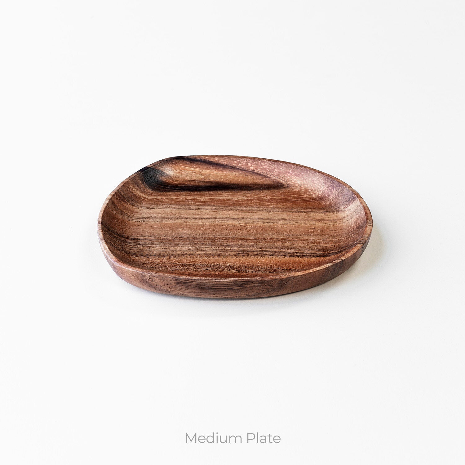 Medium wooden plate